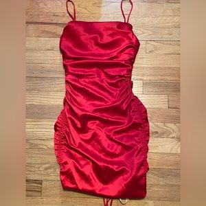 NEW Oh Polly Red Ruched formal prom dress size 0 NWT built in bra